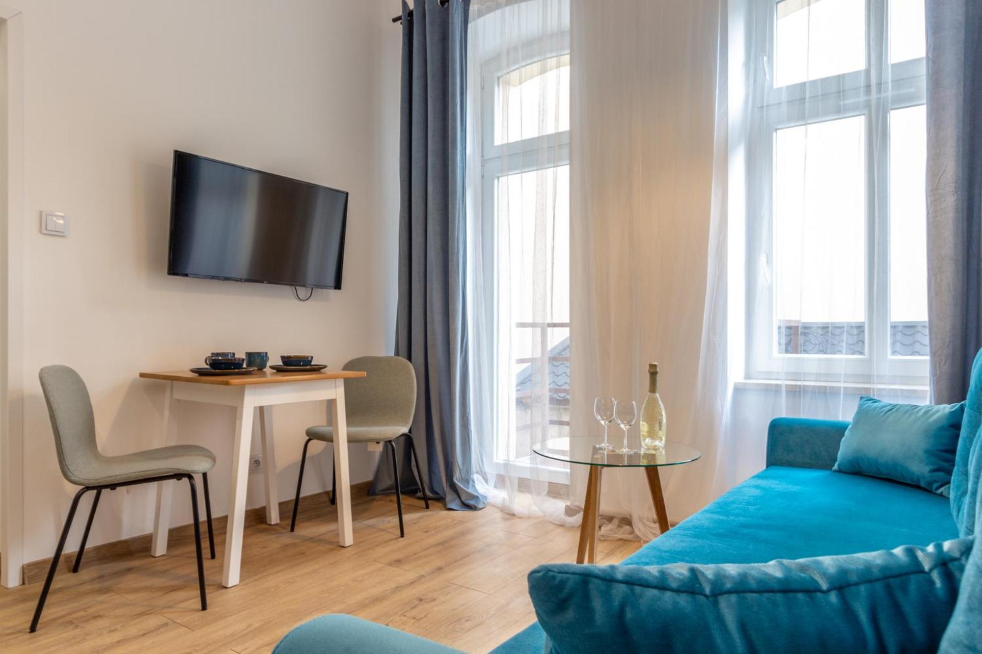 Chill Apartments Central Station Κατοβίτσε Εξωτερικό φωτογραφία
