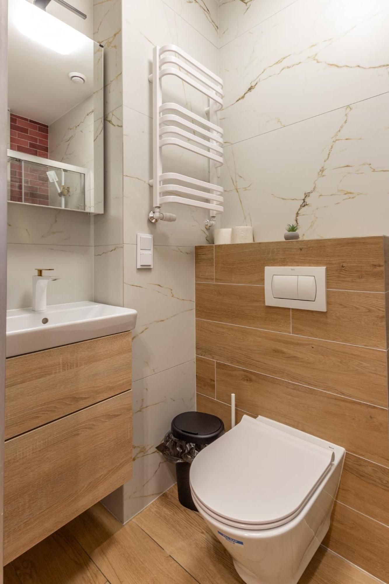 Chill Apartments Central Station Κατοβίτσε Εξωτερικό φωτογραφία