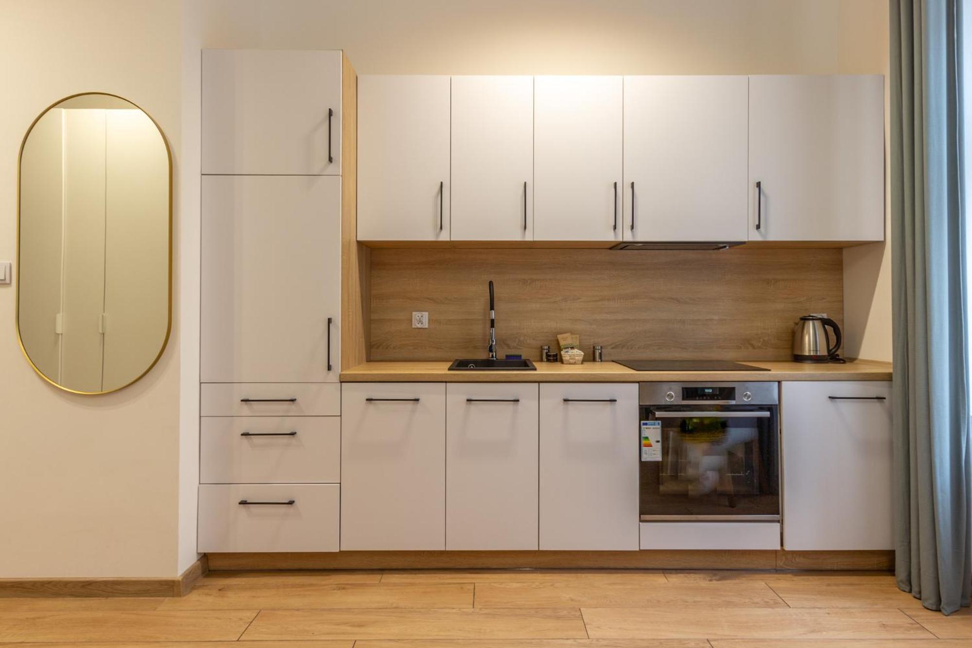 Chill Apartments Central Station Κατοβίτσε Εξωτερικό φωτογραφία